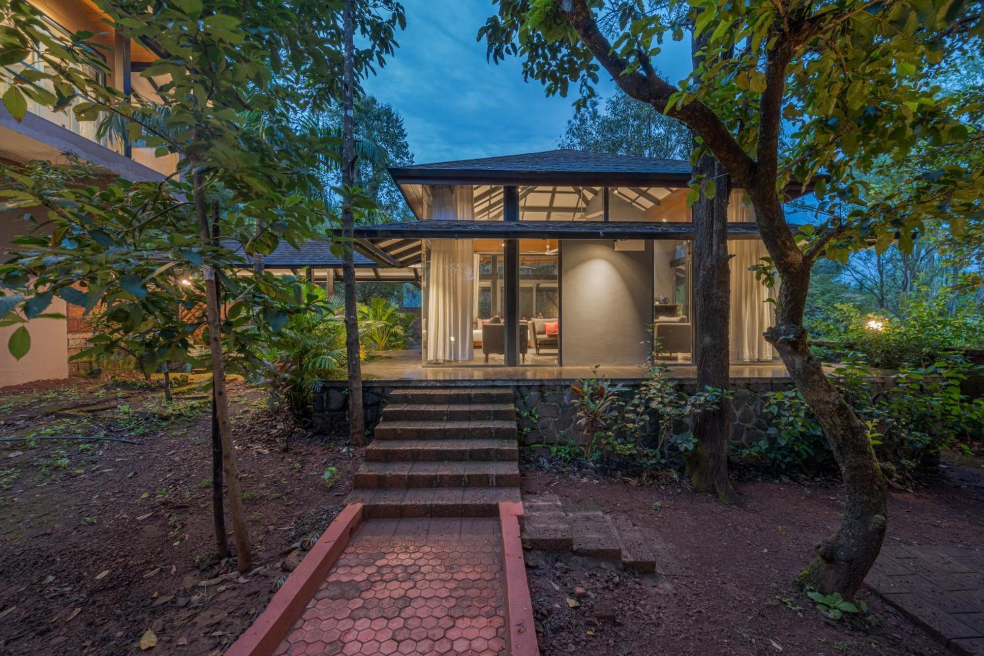 Saffronstays The Glasshouse, Panchgani - Beautiful Glass Villa For Couples Exterior foto